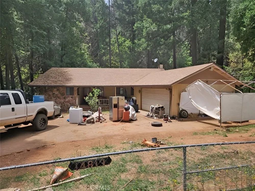 14813 Masterson Magalia, CA 95954
