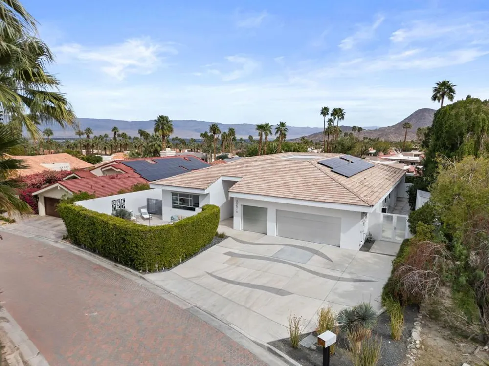 48674 Vista Viejo Drive Palm Desert, CA 92260
