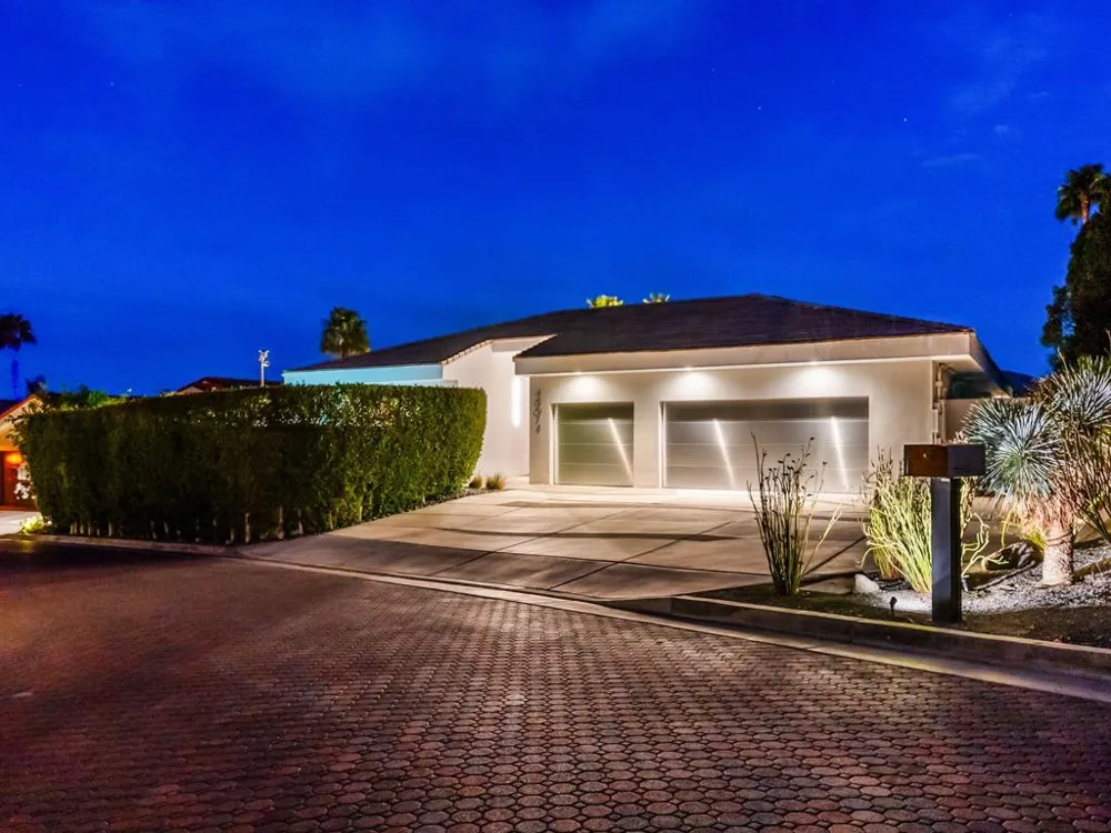 48674 Vista Viejo Drive Palm Desert, CA 92260