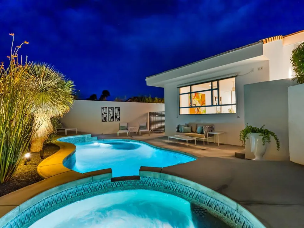 48674 Vista Viejo Drive Palm Desert, CA 92260