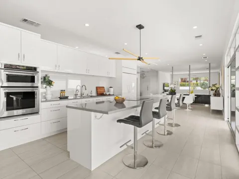 48674 Vista Viejo Drive