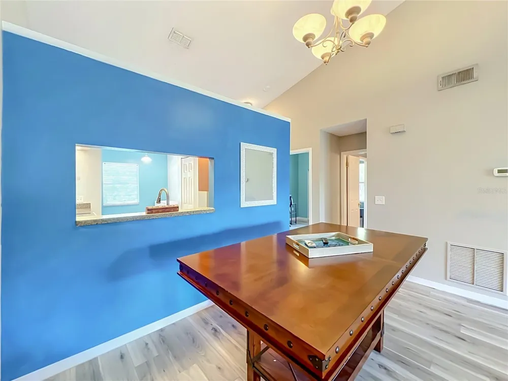 645 LAUREL OAK LANE #201 Altamonte Springs, FL 32701