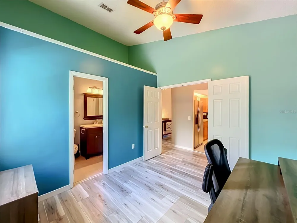 645 LAUREL OAK LANE #201 Altamonte Springs, FL 32701