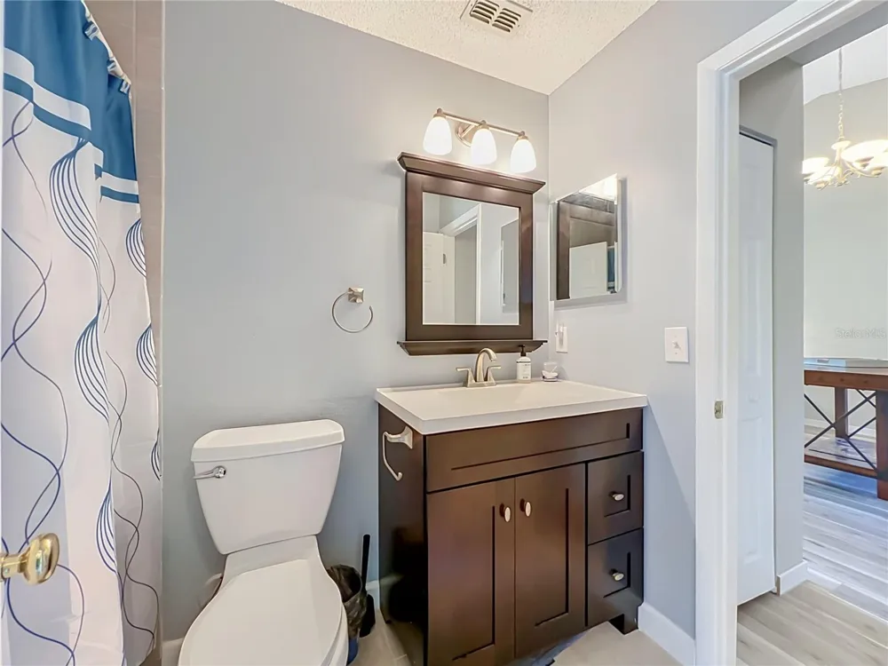 645 LAUREL OAK LANE #201 Altamonte Springs, FL 32701