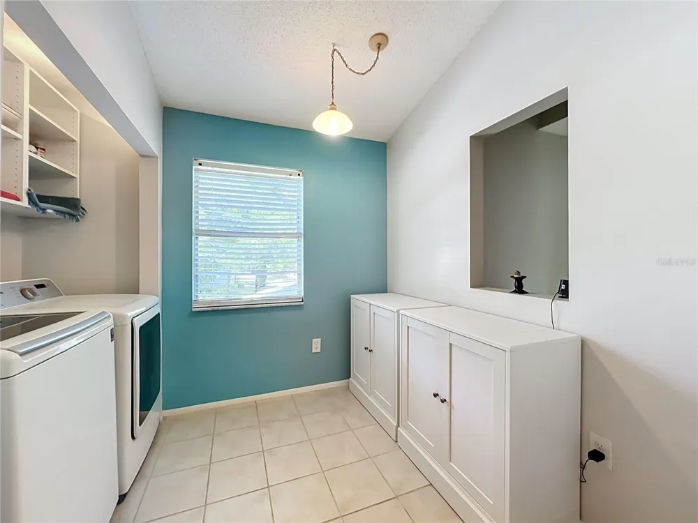 645 LAUREL OAK LANE #201 Altamonte Springs, FL 32701