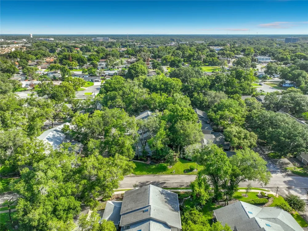645 LAUREL OAK LANE #201 Altamonte Springs, FL 32701