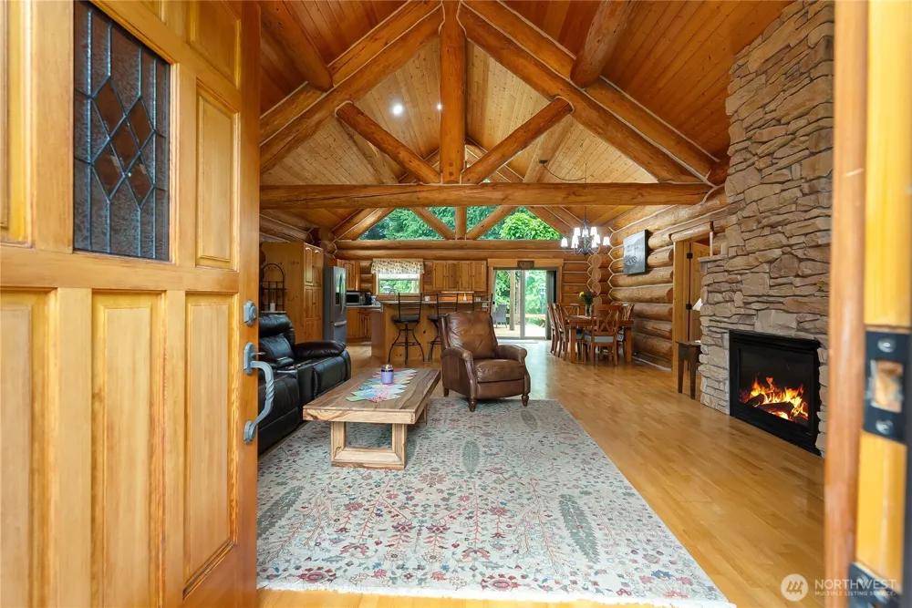 8443 Kickerville Road Blaine, WA 98230