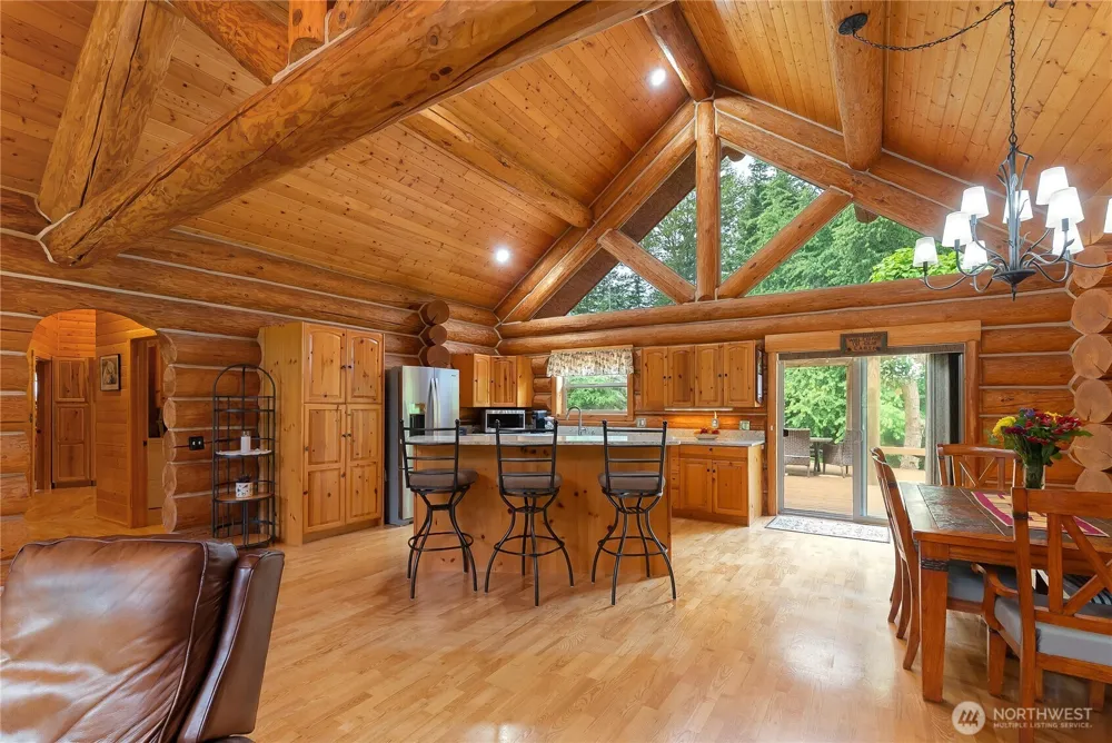 8443 Kickerville Road Blaine, WA 98230