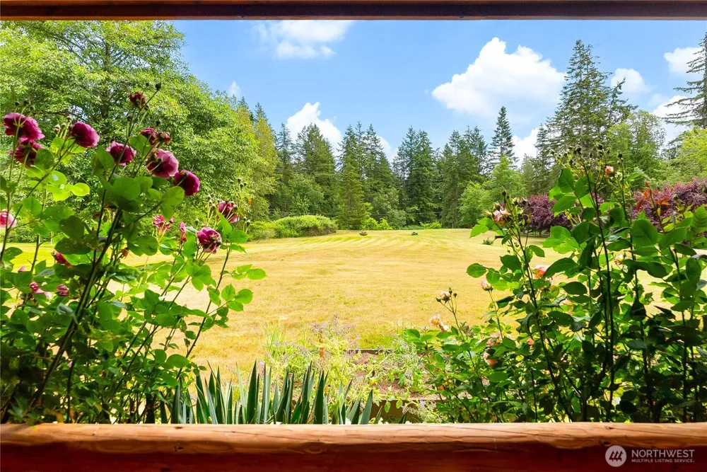 8443 Kickerville Road Blaine, WA 98230