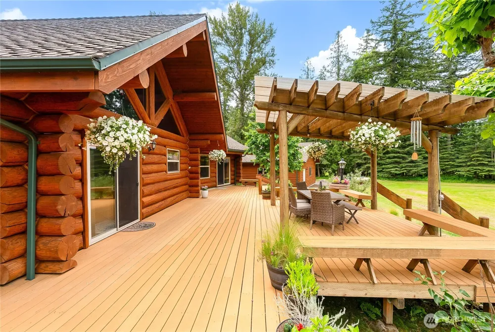 8443 Kickerville Road Blaine, WA 98230