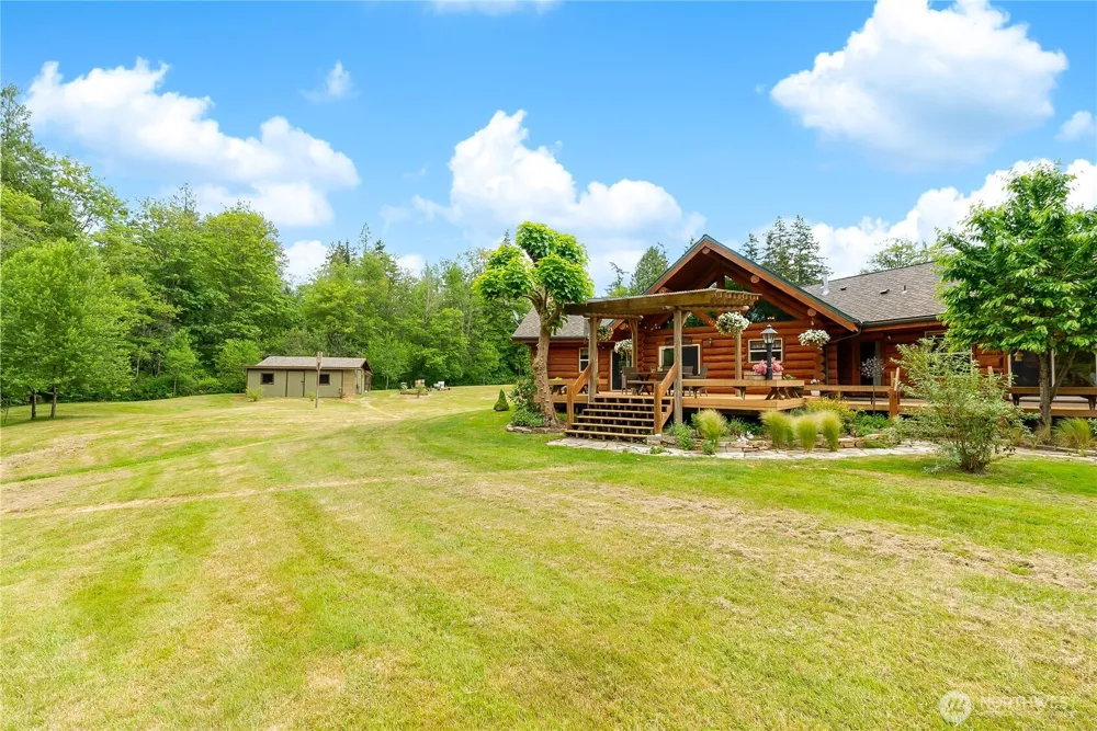 8443 Kickerville Road Blaine, WA 98230
