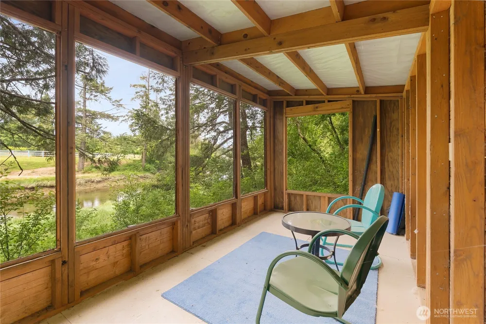 8443 Kickerville Road Blaine, WA 98230
