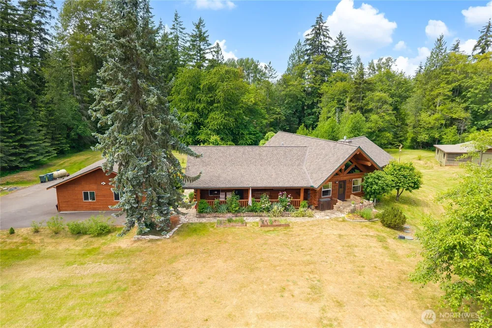 8443 Kickerville Road Blaine, WA 98230