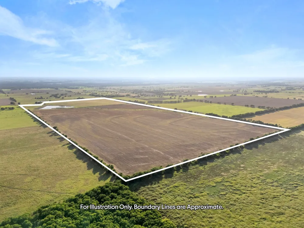 160 Covered Wagon Trail Crawford, TX 76638