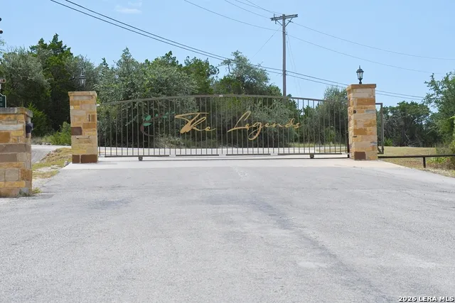254 Flanders Fischer, TX 78623