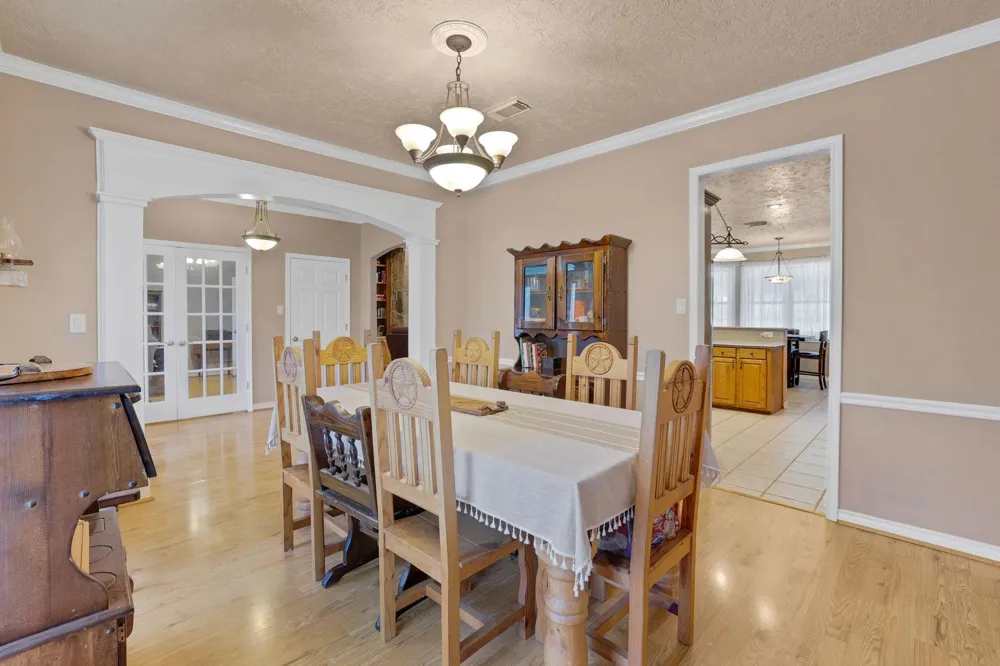 401 Hill Creek Drive Coldspring, TX 77331