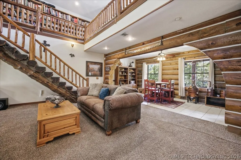 28400 W 51st Street Sand Springs, OK 74063