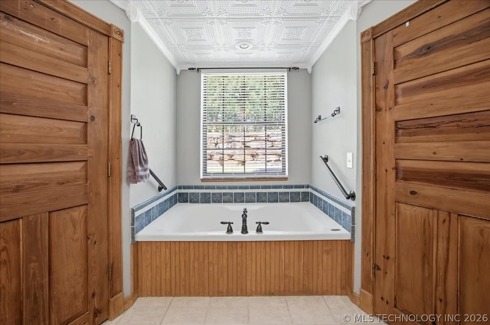 28400 W 51st Street Sand Springs, OK 74063