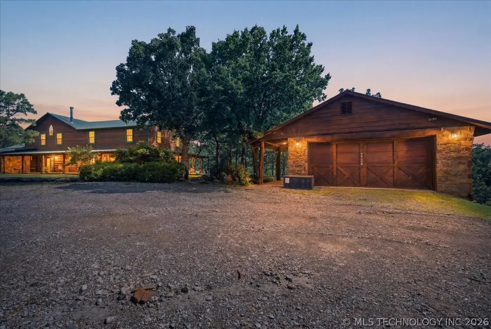 28400 W 51st Street Sand Springs, OK 74063