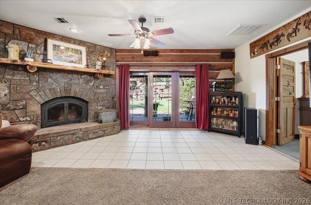 28400 W 51st Street Sand Springs, OK 74063