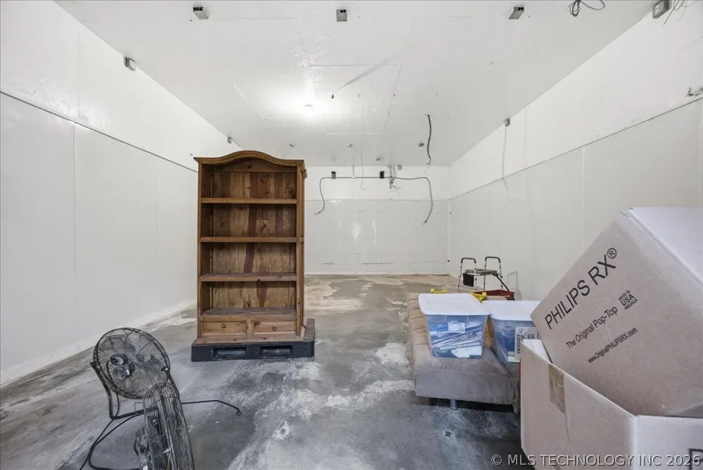 28400 W 51st Street Sand Springs, OK 74063