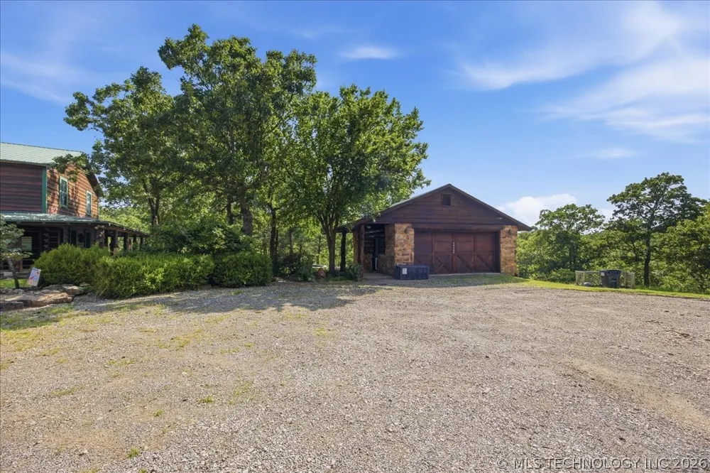 28400 W 51st Street Sand Springs, OK 74063
