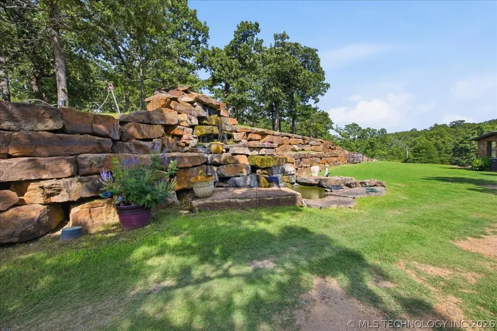 28400 W 51st Street Sand Springs, OK 74063