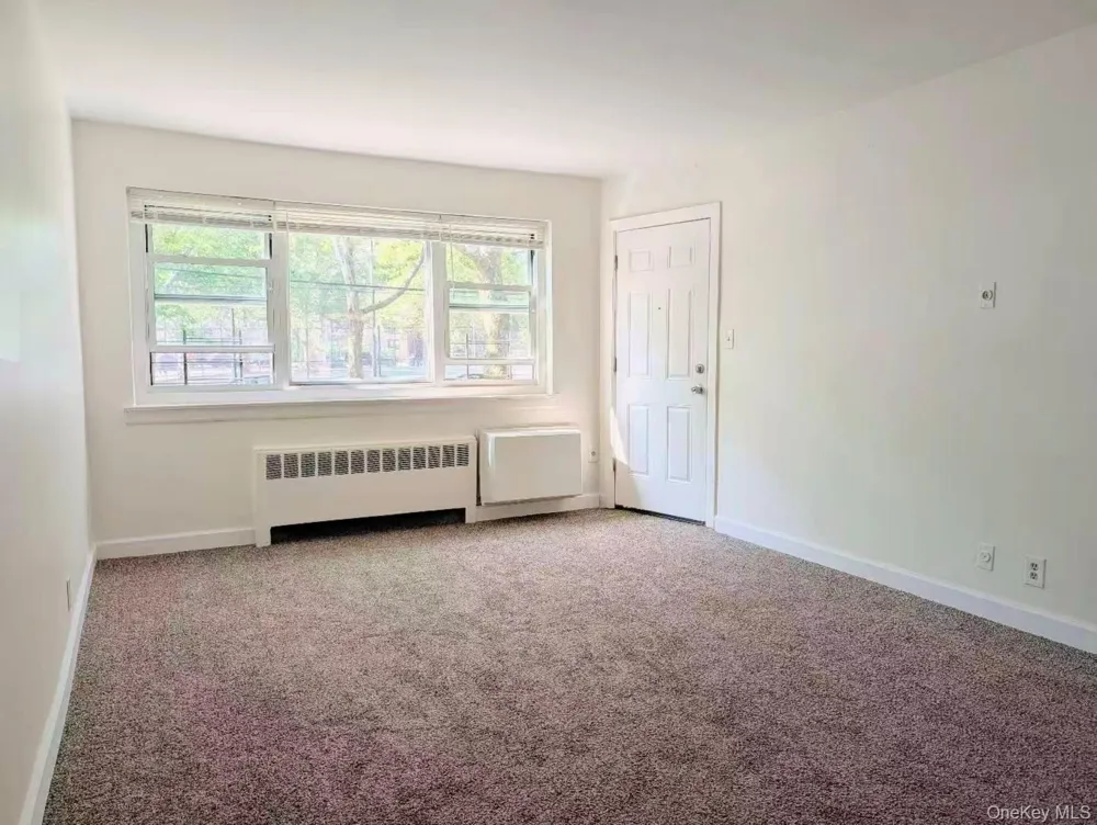 150-83 70th Road #3A Flushing, NY 11367