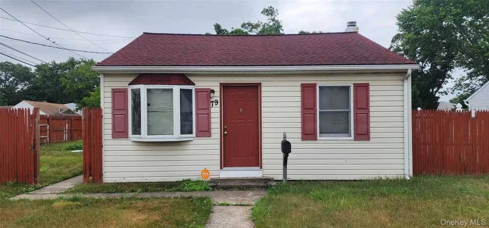 79 Commack Road North Babylon, NY 11703