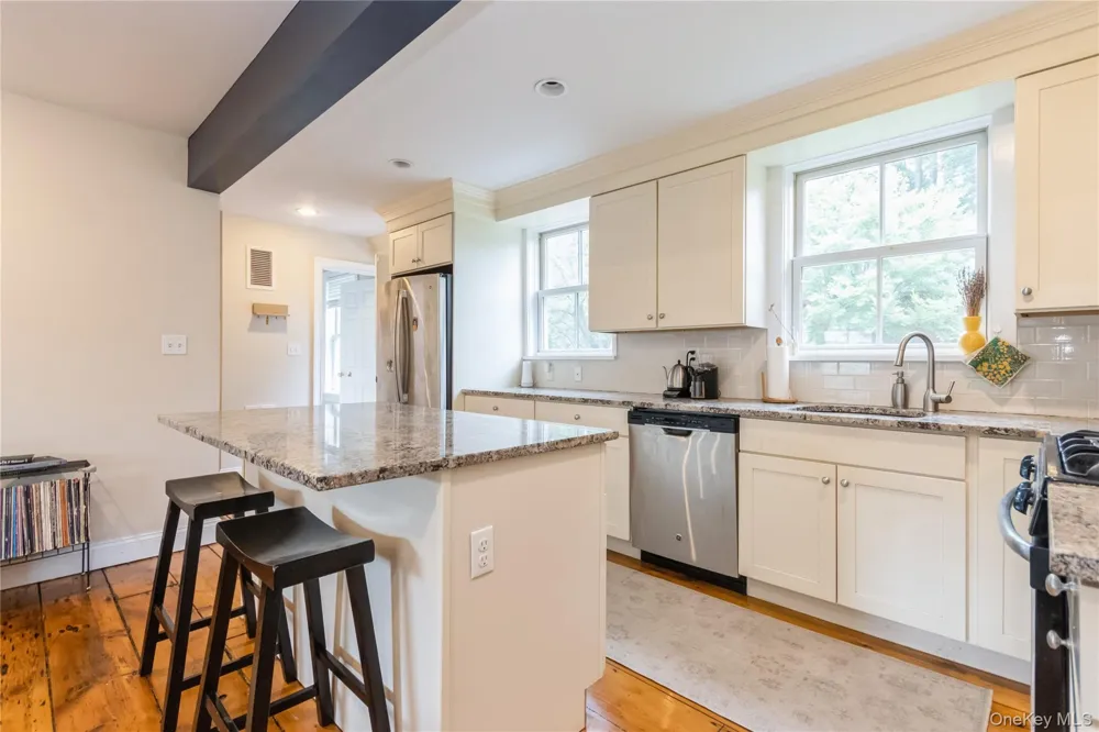 120 Verplanck Avenue Beacon, NY 12508