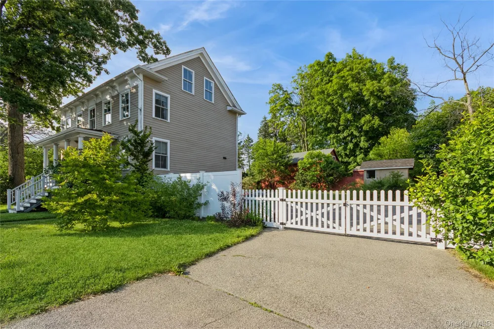 120 Verplanck Avenue Beacon, NY 12508