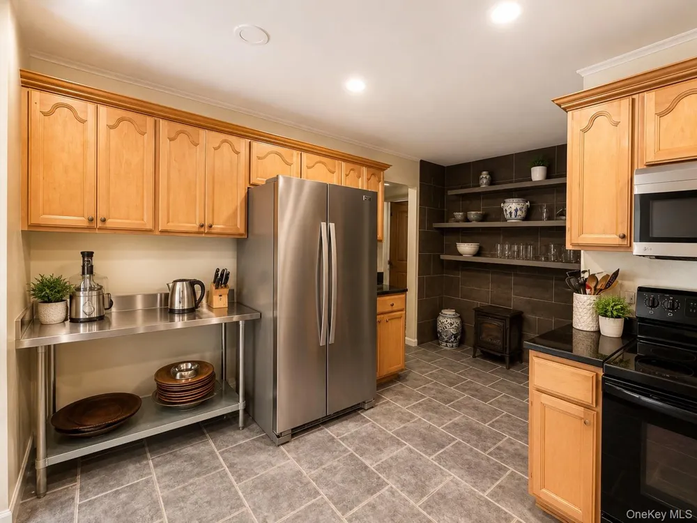 284 Mountain Pass East Branch, NY 13756