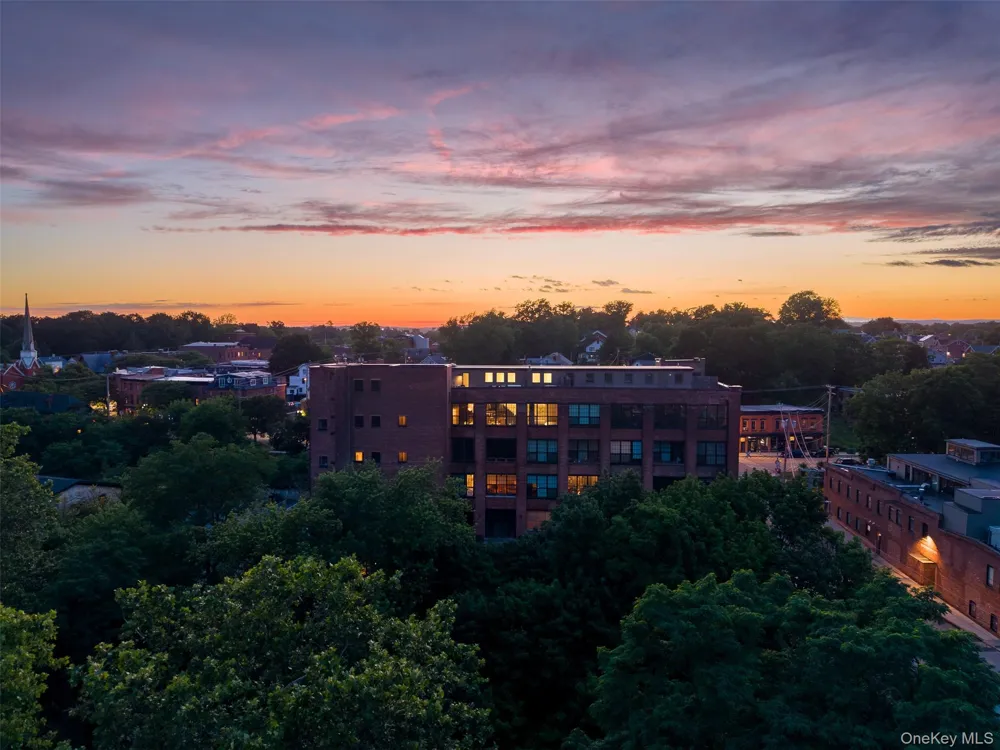 1 E Main Street #402 Beacon, NY 12508
