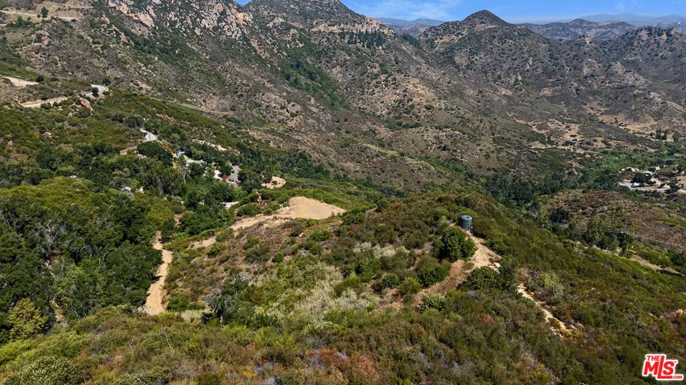 30890 Mulholland Highway Malibu, CA 90265