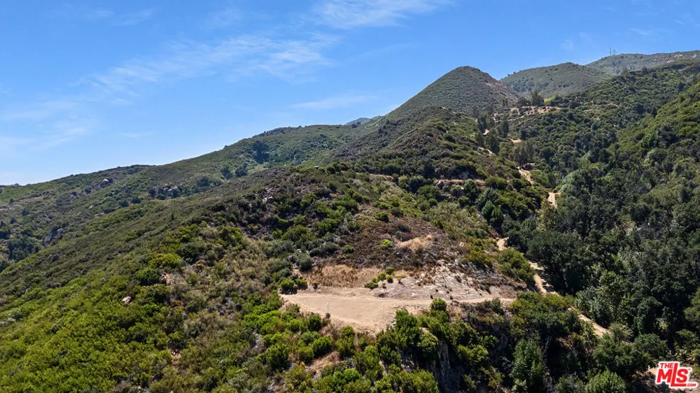 30890 Mulholland Highway Malibu, CA 90265