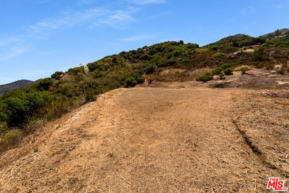 30890 Mulholland Highway Malibu, CA 90265