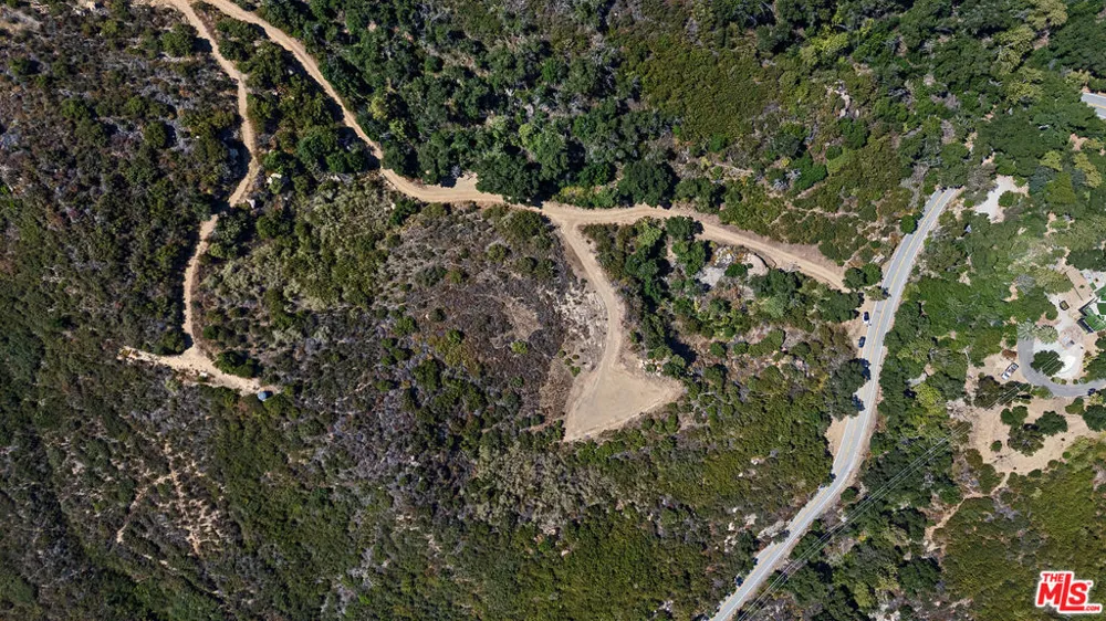 30890 Mulholland Highway Malibu, CA 90265