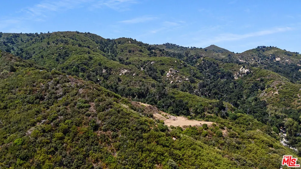 30890 Mulholland Highway Malibu, CA 90265