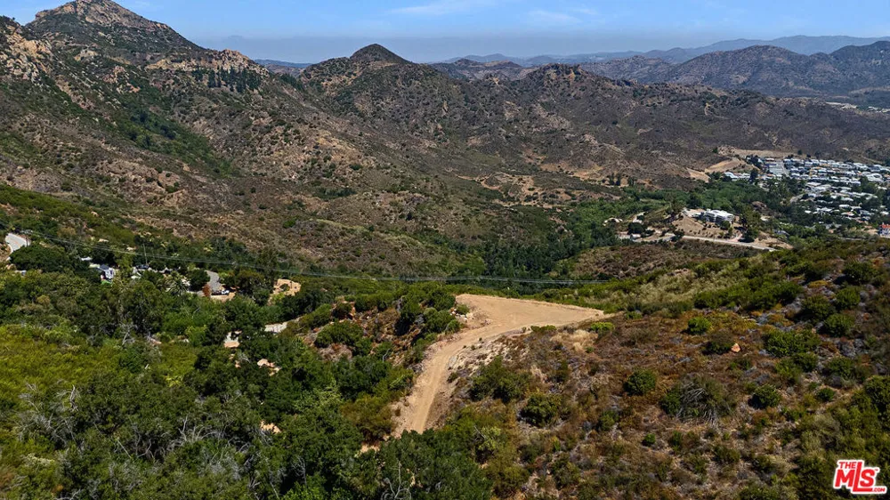 30890 Mulholland Highway Malibu, CA 90265