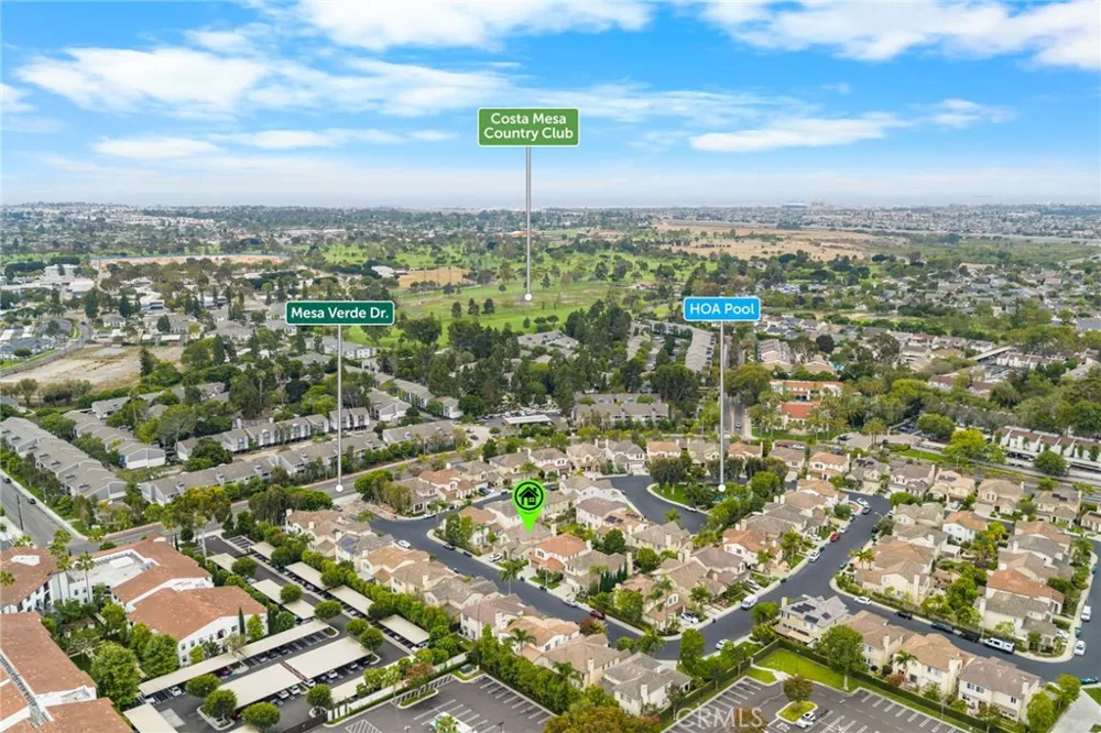 2707 Ashwood Costa Mesa, CA 92626
