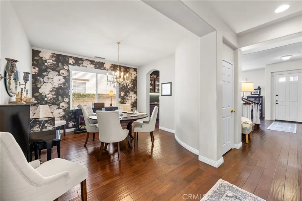2707 Ashwood Costa Mesa, CA 92626