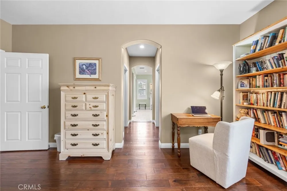 2707 Ashwood Costa Mesa, CA 92626
