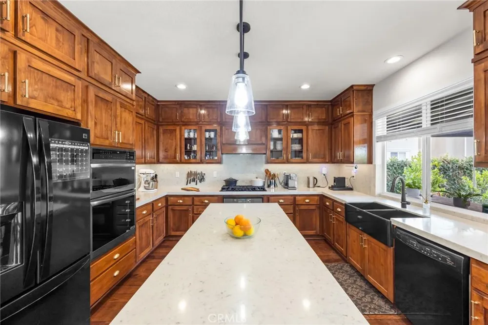 2707 Ashwood Costa Mesa, CA 92626