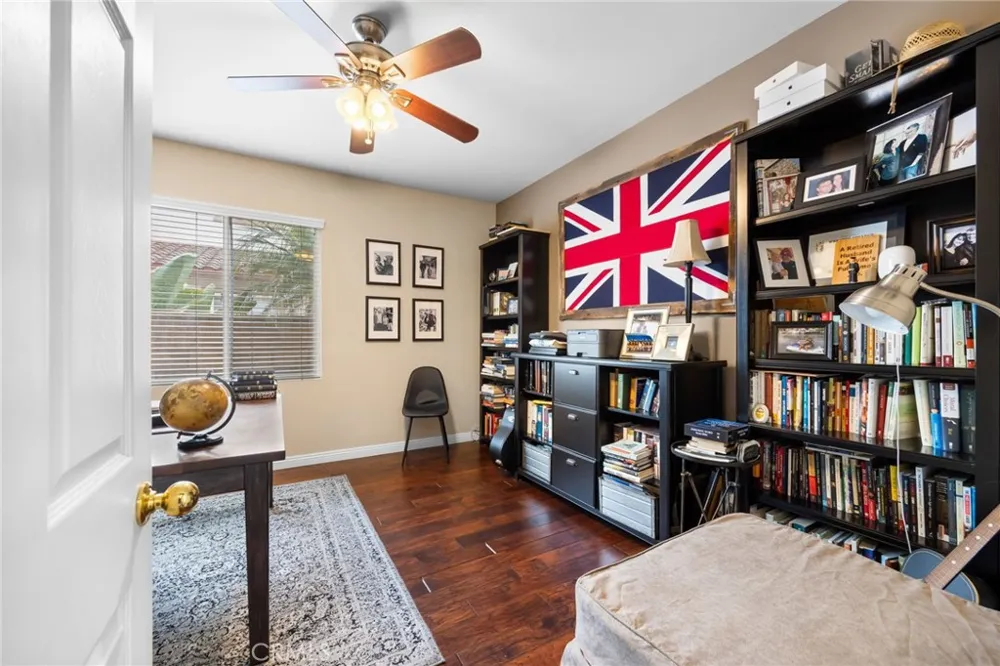 2707 Ashwood Costa Mesa, CA 92626