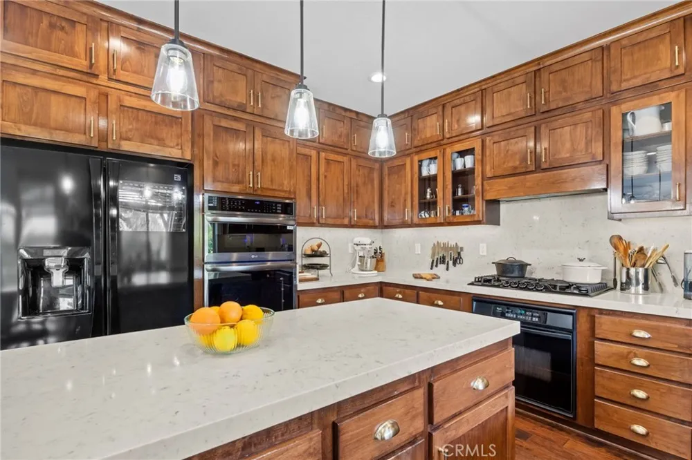 2707 Ashwood Costa Mesa, CA 92626