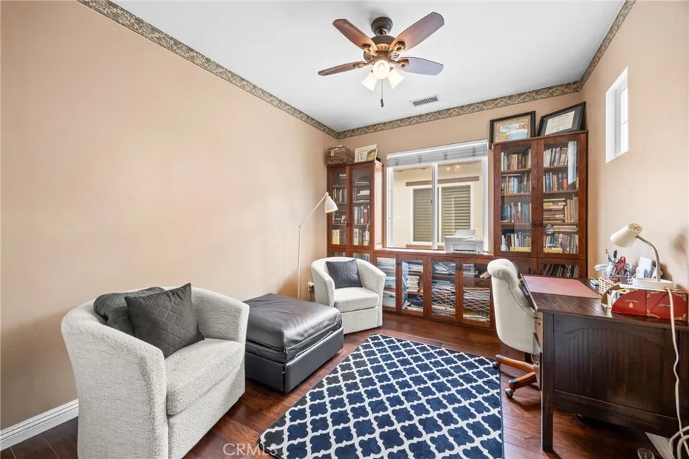 2707 Ashwood Costa Mesa, CA 92626