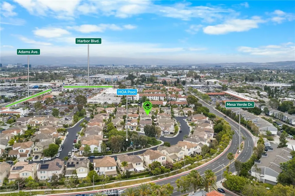 2707 Ashwood Costa Mesa, CA 92626