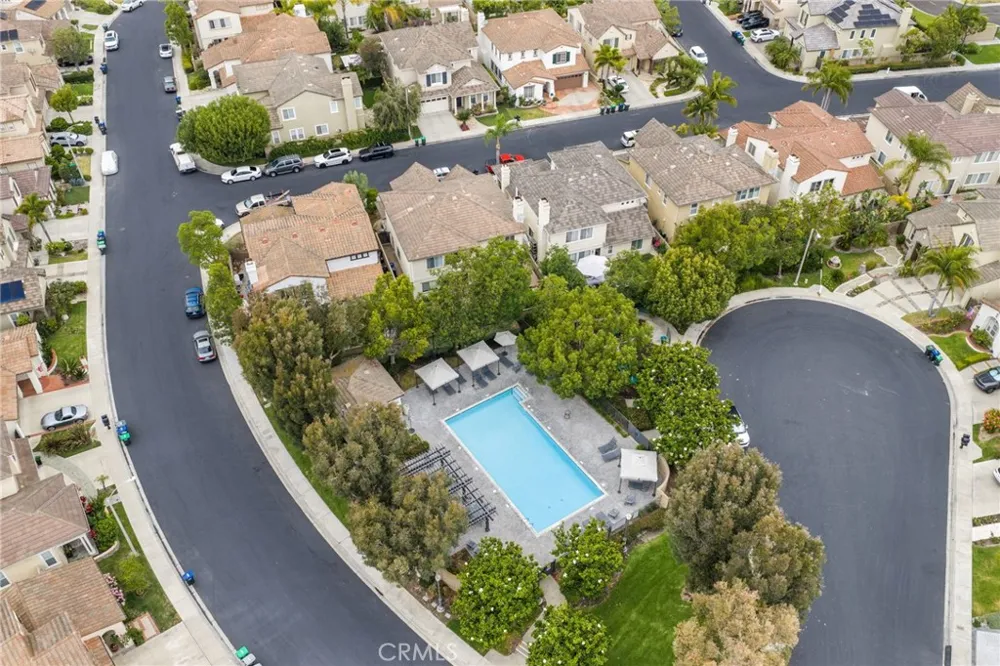 2707 Ashwood Costa Mesa, CA 92626