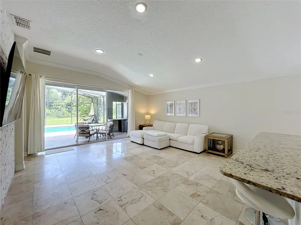 5915 BUFORD STREET Orlando, FL 32835