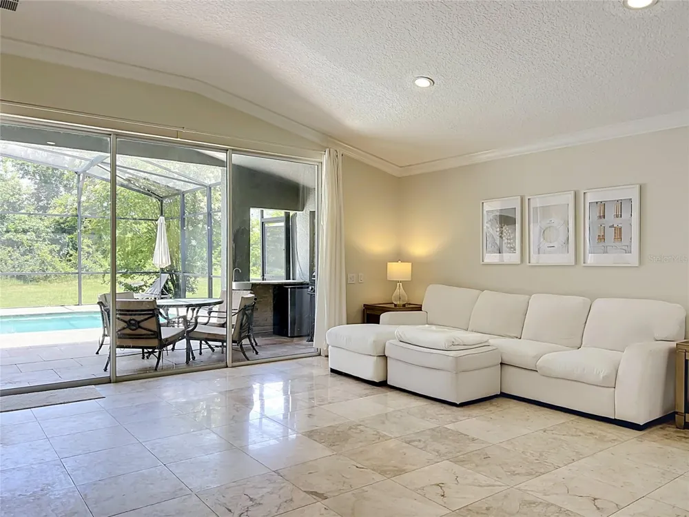 5915 BUFORD STREET Orlando, FL 32835